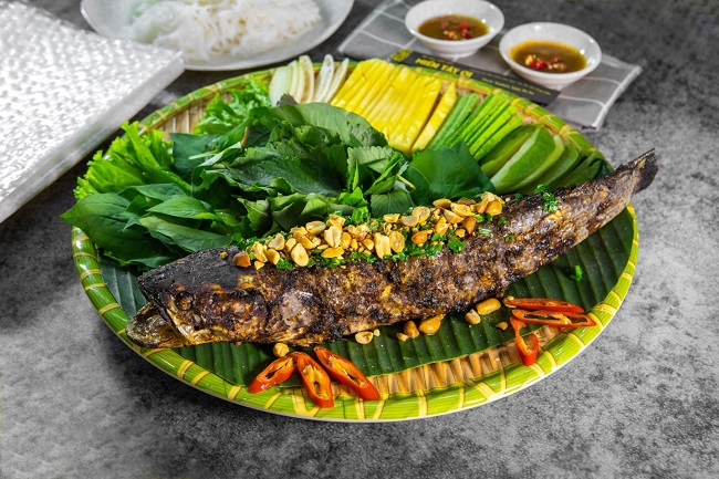 Cá lóc nấu với cải bó xôi được không