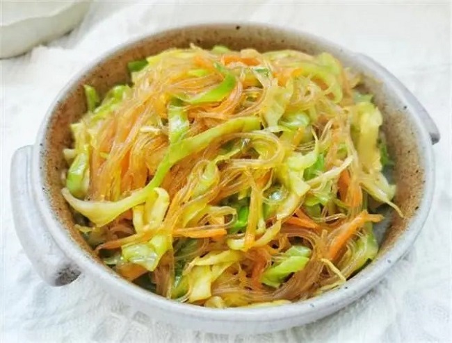 Miến xào bắp cải bao nhiêu calo và ăn có béo không